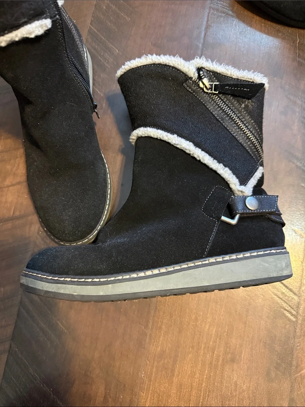 Black Suede-Look Shearling Lined Mid-Calf Boots